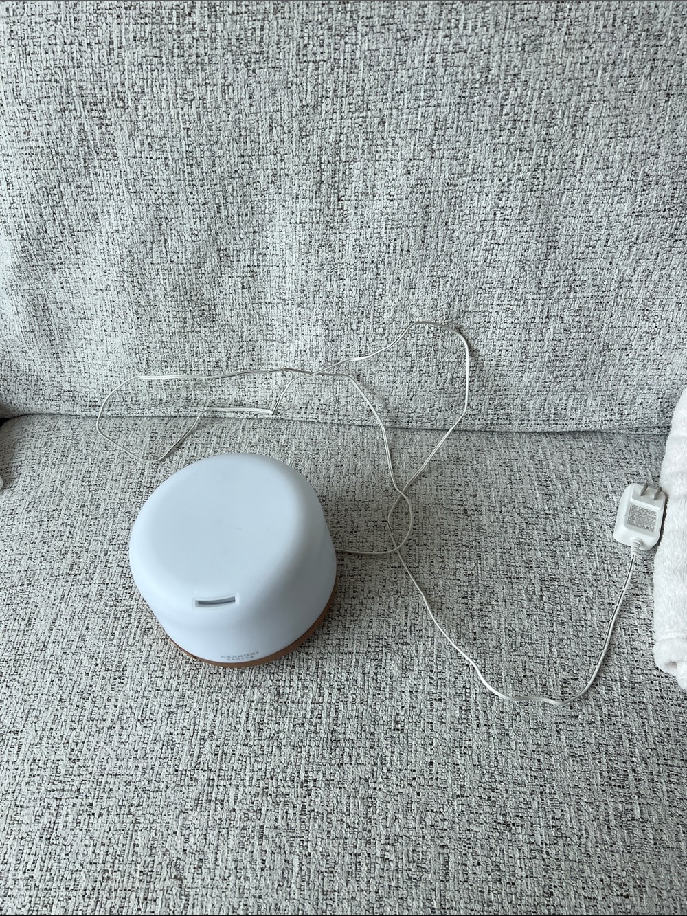 essential oil diffuser - Picture 2 of 3